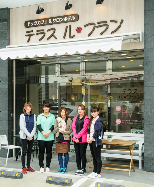 テラス ル・フラン_アンパンマンミュージアム向い_ペットサロン